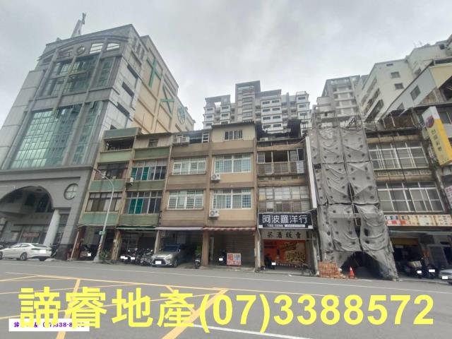 高雄前金透天-10